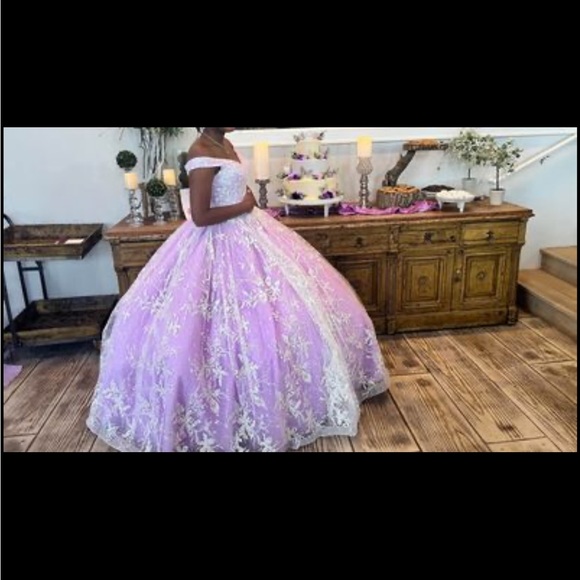 Quinceañera Gown - Picture 3 of 4